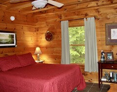Cijela kuća/apartman Wildwood In The Pines - Unique Adirondack Log Cabin - High Peaks (Keene Valley, Sjedinjene Američke Države)