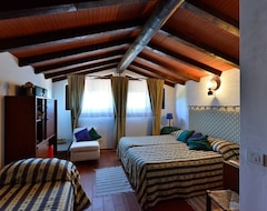 Hele huset/lejligheden Country Villa Near The Sea With Swimming Pool (Camaiore, Italien)