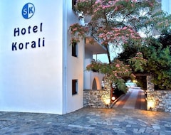 Khách sạn Hotel Korali (Troulos, Hy Lạp)