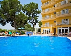 Hotel Paradise Beach Music (El Arenal, Spain)