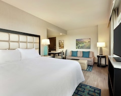 Hotel Embassy Suites By Hilton San Antonio Landmark (San Antonio, Sjedinjene Američke Države)