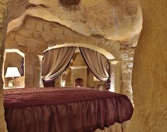 Hotel Golden Cave Suites (Ürgüp, Turkey)