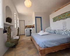 Koko talo/asunto Wonderful Home 4 Beautiful Bedrooms Enchanted Sea View And Direct Access To Bays (Lipsi, Kreikka)
