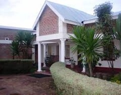 Hotel Zuus Lodge & Tours (Lusaka, Zambia)