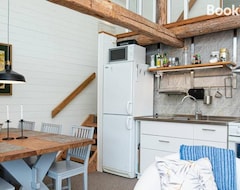 Koko talo/asunto Seaside Cottage House Nr 1, Saltvik Hudiksvall (Hudiksvall, Ruotsi)