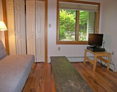 Hotel F1344 - Managed By Loon Reservation Service - Nh Meals & Rooms Lic# 056365 (Lincoln, EE. UU.)