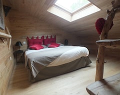 Cijela kuća/apartman Charming Cottage, Ecological, With Sauna, Swimming Pool, In The Countryside (Mirabel, Francuska)
