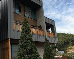 Entire House / Apartment Grace River House - Modern Style 3 Story House Building (Hoengseong, South Korea)