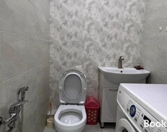 Cijela kuća/apartman 2-room Apartment Tynystanova 94 (Bişkek, Kirgizistan)