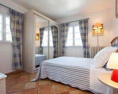 Toàn bộ căn nhà/căn hộ Villa With Private Pool (14m X 7m), 5 Bedrooms, Jacuzzi, Wifi, Garden (Saint-´Cézaire-sur Siagne, Pháp)
