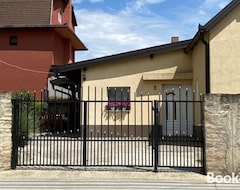 Koko talo/asunto Surcin Centar Apartment (Obrenovac, Serbia)