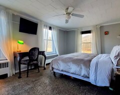 Khách sạn Mountain Treasure Bed And Breakfast (Maplecrest, Hoa Kỳ)