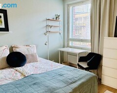 Toàn bộ căn nhà/căn hộ Modern And Cosy 3-bedroom Apartment With Private Sauna, In Trendy Kalasatama (Helsinki, Phần Lan)