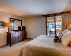 Cijela kuća/apartman Unique & Modern 2 Br Condo With Fireplace - No Cleaning Fee! (Crested Butte, Sjedinjene Američke Države)