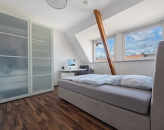 Hele huset/lejligheden Apartment Haus Hannover With Wi-fi (Hannover, Tyskland)