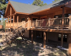 Toàn bộ căn nhà/căn hộ Beautiful Mountain Lodge In The Sangre De Cristo Mountains (Fort Garland, Hoa Kỳ)