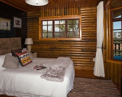Hotelli Big Tree House Lodge (Knysna, Etelä-Afrikka)