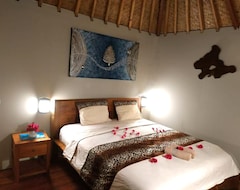 Hotel Yut Inn Flower Paradise (Playa Senggigi, Indonesia)