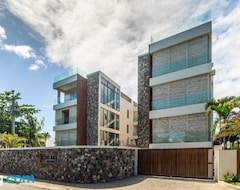 Cijela kuća/apartman One Bay Residences, Unit 15 - Penthouse With Private Roof Top, Jacuzzi And Sea View (Grand Baie, Mauricijus)