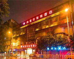 Hotel Thank Inn Chain  Sichuan Guangan Wusheng County Hongwu Avenue (Wusheng, Kina)