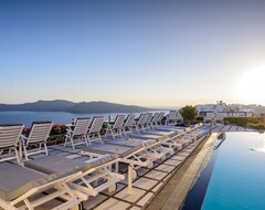 Nikos Villas Hotel (Palekastro, Greece)