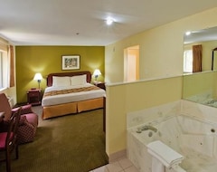Hotel Country Hearth Inn Knightdale (Knightdale, USA)
