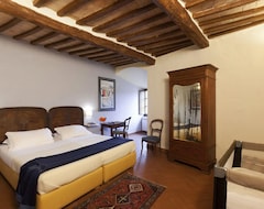 Hotel Della Fortezza (Sorano, Italy)