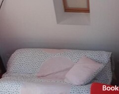 Cijela kuća/apartman Le Charme Du Chateau (Les Andelys, Francuska)