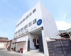 Khách sạn SPOT ON 2026 Arta Residence (Semarang, Indonesia)