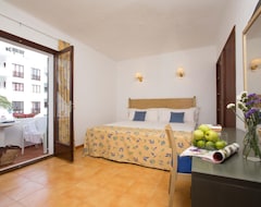Khách sạn Gavimar Cala Gran Costa Del Sur Hotel & Resort (Cala d´Or, Tây Ban Nha)
