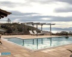 Tüm Ev/Apart Daire Villa Daphne Private Pool & Amazing View (Limni, Yunanistan)