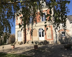Cijela kuća/apartman Cottage Sainte Geneviève - Charming Masters House (Champigny-sur-Veude, Francuska)