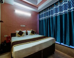 Hotel OYO 15253 Pluto Residency (Ghaziabad, India)