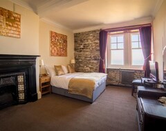 Khách sạn Hotel Camelot Castle (Tintagel, Vương quốc Anh)