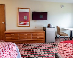 Hotel Vacation Starts Here! 4 Convenient Units, Free Parking, Pets Are Welcome! (Chesaning, USA)