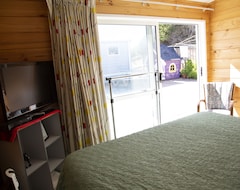Hotel Perfect Location, 1 Bedroom Studio. (Paengaroa, New Zealand)