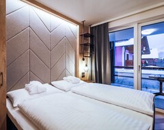One-bedroom Suite - 24 By Avenida Hotel & Residences Kaprun (Kaprun, Austria)