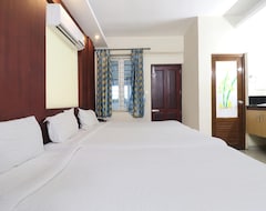 Hotel OYO 8420 Elite Inn (Thiruvananthapuram, India)