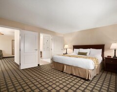 Hotel Baymont Inn & Suites by Wyndham Odessa (Odessa, USA)