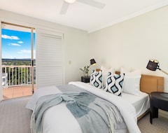 Hotel Osprey Apartments (Mooloolaba, Australia)