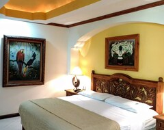 Khách sạn Suites Flamboyanes (Merida, Mexico)