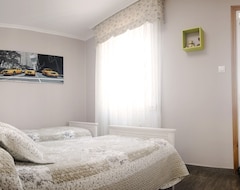 Casa/apartamento entero Apartment In Playa Del Vao (Vigo, España)