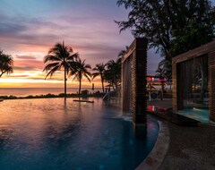 Hotel Katathani Phuket Beach Resort (Kata Beach, Thailand)
