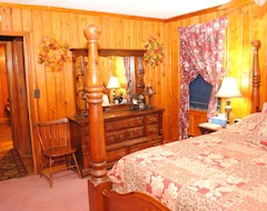 Entire House / Apartment Wooded Rural Country Estate Near Lake Shelbyville And Illinois Amish Country (Mattoon, USA)