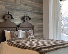Bed & Breakfast Boutique hotel Relax In Style (Brasov, Romania)
