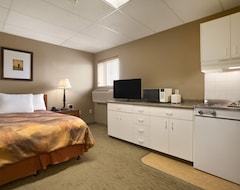 Central Suite Hotel (Lloydminster, Canada)