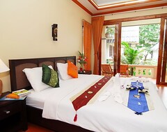 Hotel Lanta Il Mare Beach Resort (Koh Lanta City, Thailand)