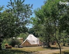 Khu cắm trại La madonna belltent 4p - Pays de Joie (Saint-Macoux, Pháp)