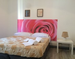 Bed & Breakfast Guest House Roma (Genoa, Ý)