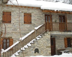 Pensión Terpsichori Guesthouse (Kapesovo, Grecia)